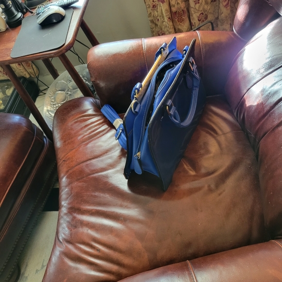 Seriously gorgeous Louis Vuitton purse.Of course vintage just stunning - Picture 9 of 12